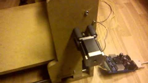 DIY CNC router first test X and Y-Axis