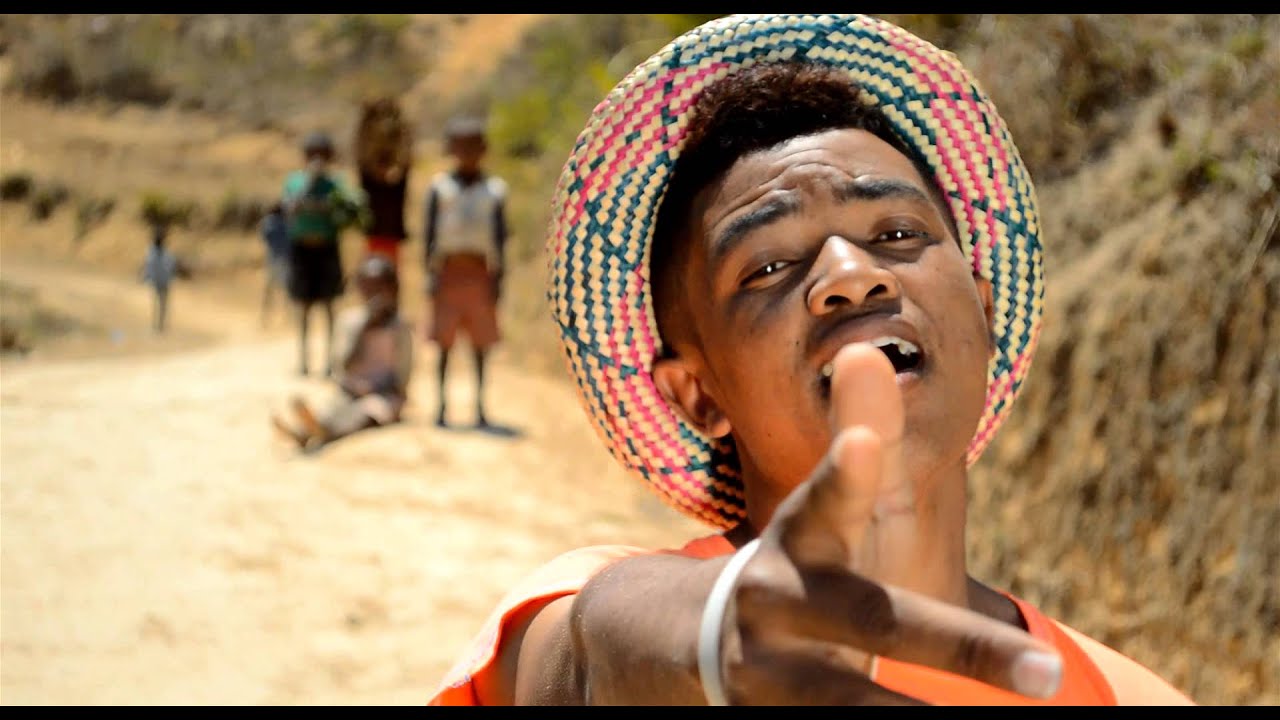 MAPIOH feat NYGAZ   Ambanivohitra  by MNat