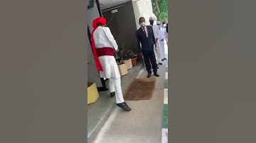 Justice Aravind Kumar prostrates before entering High Court of Gujarat as Chief Justice