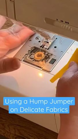 How to use a Hump Jumper to Sew Over Thick Seams 