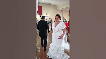 Novio Se Va De La Ceremonia Y Mira Lo Que Pasa 