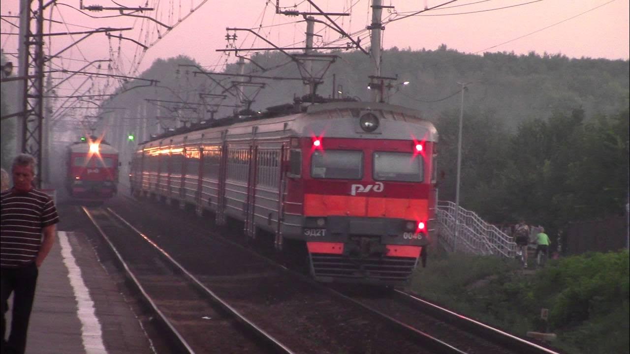 гривно подъездной путь. гривно-львовская. эп2д курское направление. электричка на станции гривно. царицыно подольск кутузовская  электричка.