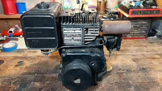 How to change the oil in a Briggs and Stratton engine. Vintage Briggs engine.