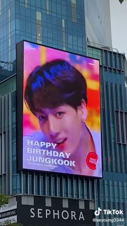 Saeng-il Chuka Hamnida Sarang Haneun Kookie Our golden maknae Salanghae♡ツ🐰