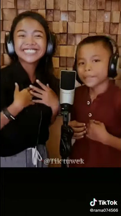 LAGU OLEH OLEH  rita sugiarto. COVER bocah  lucu bgt
