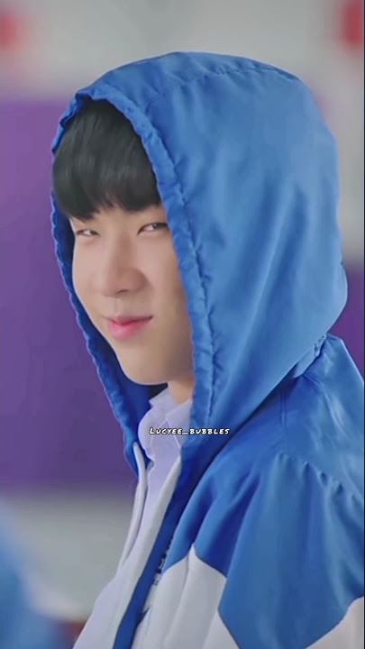 When Burger trying to make King Stop liking Him😆🤣#hitbitelovetheseries #blseries#thaibl #kingburger