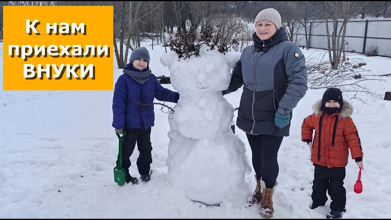 Самые смешные снеговики. Шашлык из снеговика. Пьяный снеговик. Олаф снеговик шашлычок. Шашлык из снеговика.