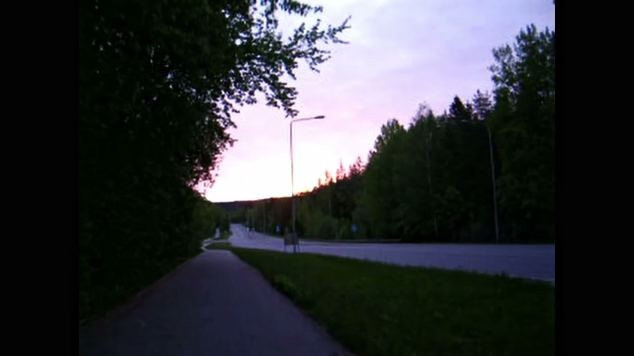 𝕤𝕦𝕞𝕞𝕖𝕣 𝕟𝕚𝕘𝕙𝕥 𝕓𝕣𝕖𝕖𝕫𝕖