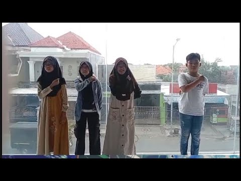 Drama kelompok 2 tebak yok ini norma apa😄#drama #aot #sistercantik_777#attackontitan