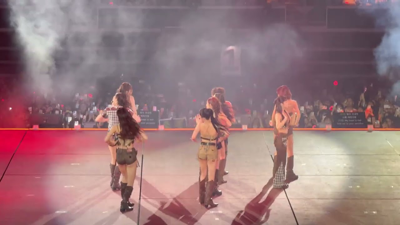 TWICE 트와이스 직캠 Fancam - Gone, Cry for Me, Hell in Heaven, Right Hand Girl (This Is For Concert)251012