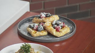 Lunchbreak: Holiday Fresh Berry Tarts
