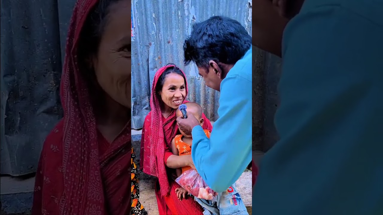 একে অপরের পাশে দাঁড়িয়ে পূর্ণ হোক পবিত্র রমজান