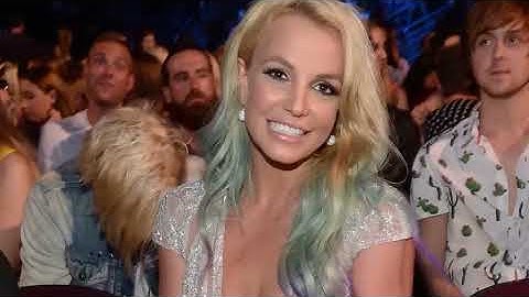 Britney Spears Suffers Wardrobe Malfunction On Stage In Vegas