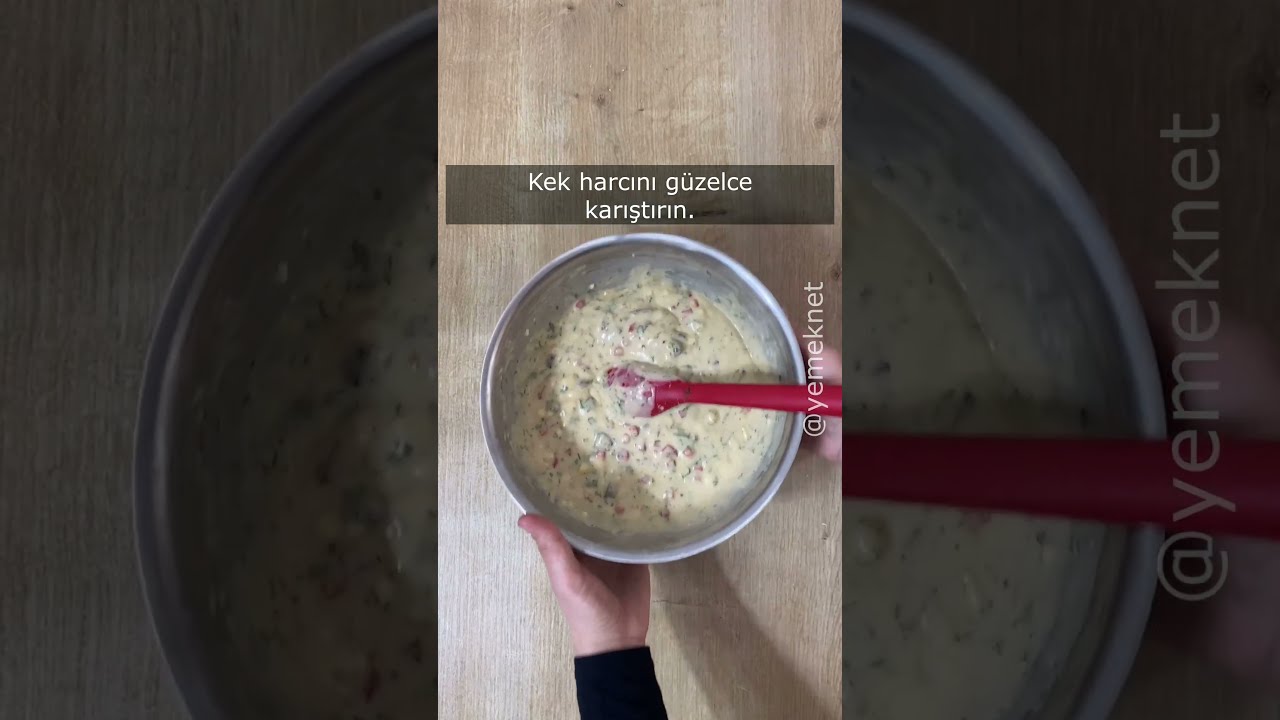 PEYNİRLİ ZEYTİNLİ TUZLU KEK (Börek Tadında, Pratik Ve Çok Lezzetli) PEYNİRLİ ZEYTİNLİ TUZLU KEK (Börek Tadında, Pratik Ve Çok Lezzetli)