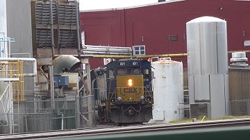 I Was Filming a CSX Train Then This Happened! GP40-3 SpongeBob Unit! New Rebuilt CSX AC44CM Engine!