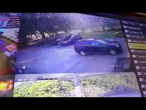 Hit And Run At CommStop Off Fieldspan In Duson camera iphone 8 plus apk
