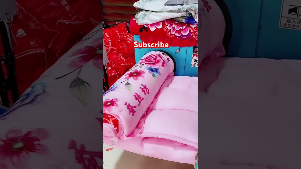 Best quality and high quality quilt or bedding soft and warm to for good sleeping.