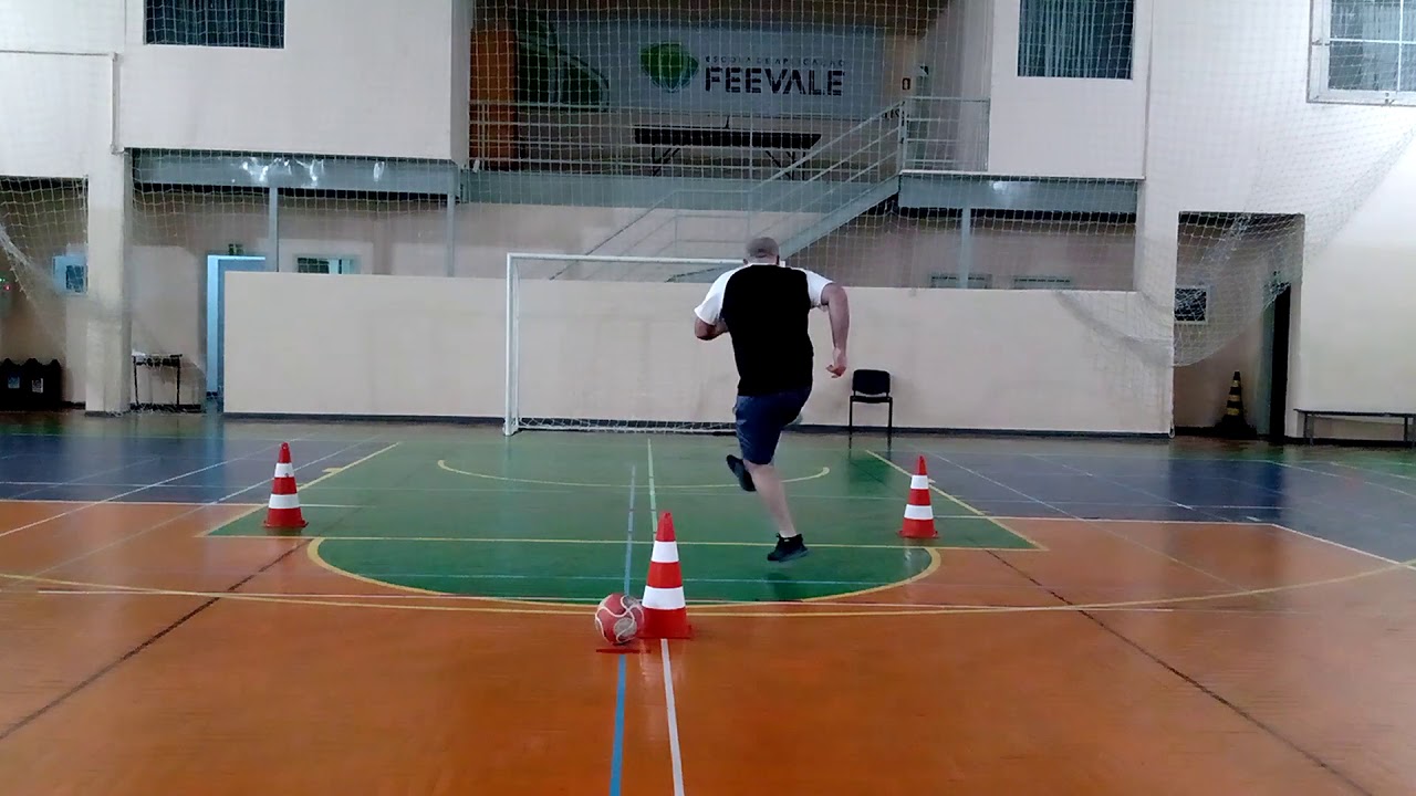 Chute a gol / finalização futsal YouTube