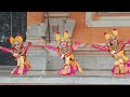 Tari condong. Kakak eka pentas kenaikan tingkat