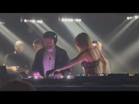 @PhantogramMusic DJ set at Nova San Diego