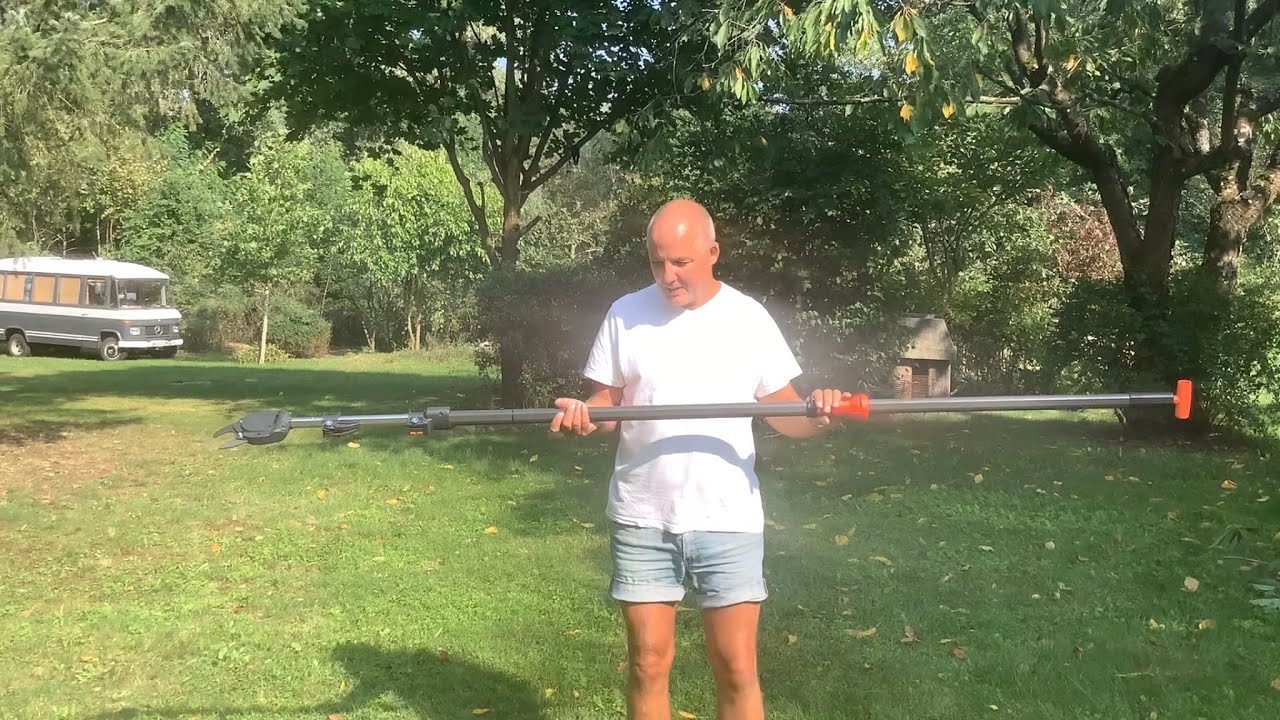 Gardena Hochentaster Astschere 6,5 Meter Äste in großer Höhe