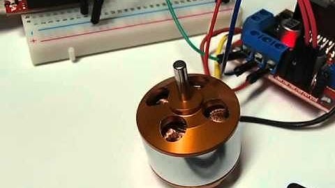 ブラシレスモーターをArduinoで回すー低速逆転