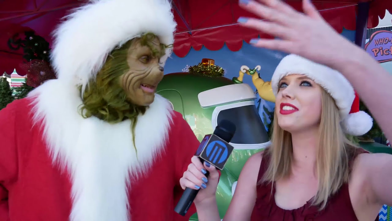 the grinch song Universal Studios Hollywood Grinchmas 2017 in 4K