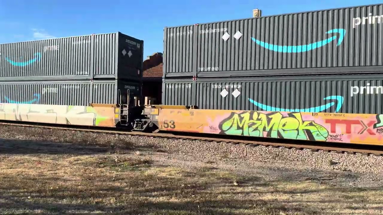 NB BNSF stack train Gainesville, Tx 1/14/26