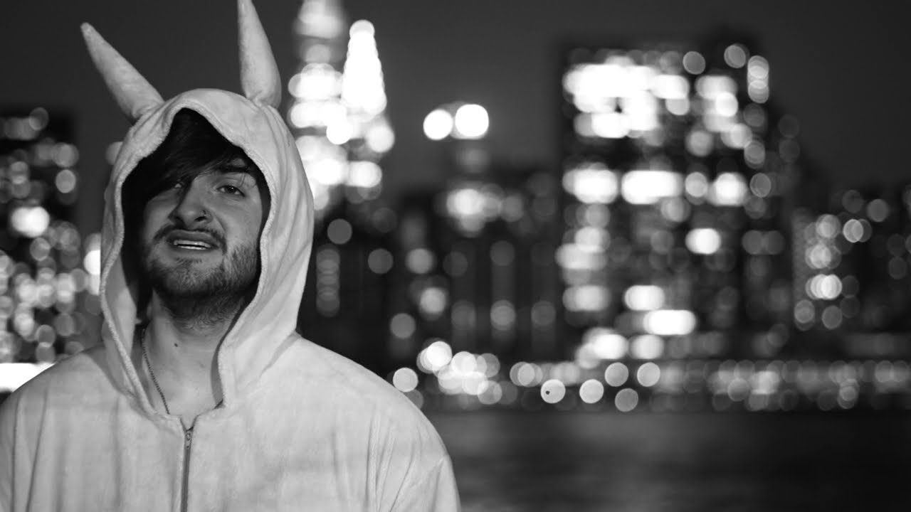 Watch WHOISJAYE - elma! (Official Music Video) on YouTube Watch WHOISJAYE - elma! (Official Music Video) on YouTube