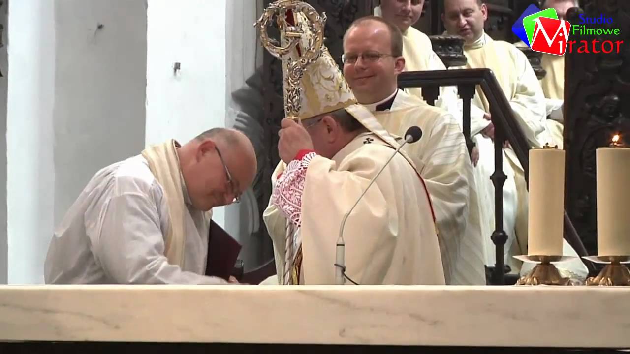 Msza Krzyżma w Katedrze Oliwskiej 2011-04-21 - część 3