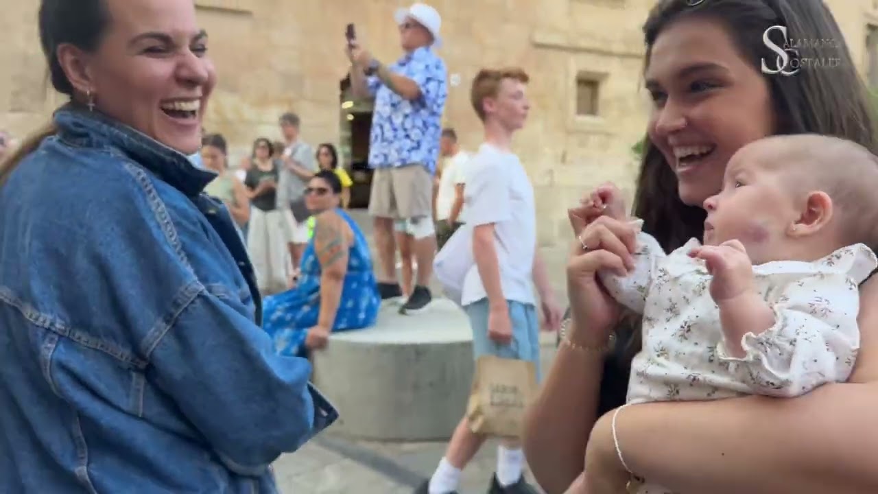Cabezudos de Salamanca en las fiestas de San Juan de Sahagun 12/6/2025