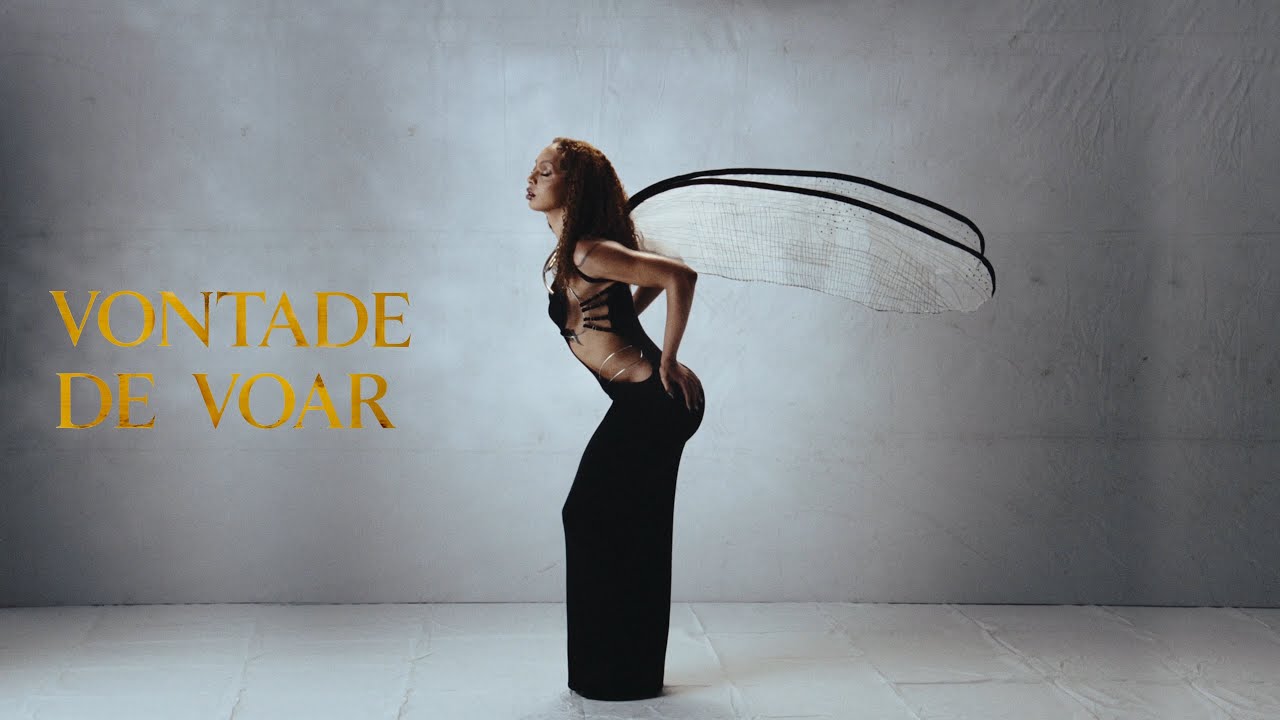 Watch Urias - Vontade de Voar (Visualizer) on YouTube Watch Urias - Vontade de Voar (Visualizer) on YouTube