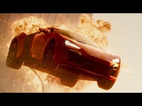 fast-&-furious-7-car-jump-from-dubai-burj-khalifa-towers