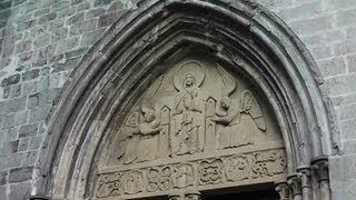 IGLESIA DE LA VIRGEN DE RONCESVALLES - Joyas de Navarra