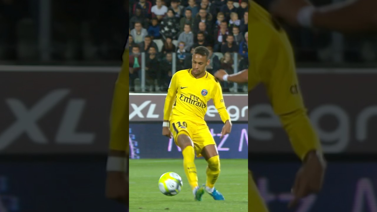 Neymar’s insane trivela assist 💫 #psg #neymar #cavani #ligue1