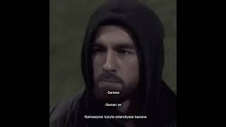 Kötü Çocuk Sokakta Ve Taktı Beresini