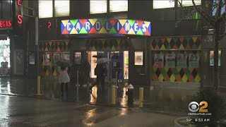 Caroline's comedy club to close