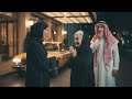 نادلة دفعت أجرة سيارة لعجوز مهانة… وبعد ساعة، مليونير قلب حياتها رأسًا على عقب!
