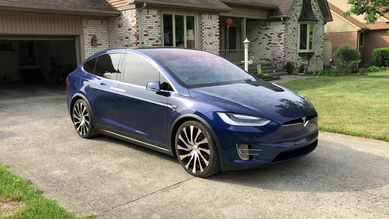 Tesla Model X With 22inch Wheels Vs 20 Inch Factory