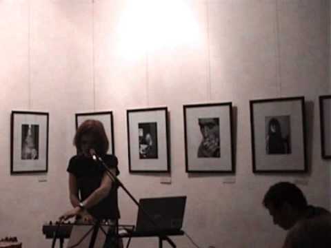 alasVALS - De no respirarte en vivo- Museo Histori...