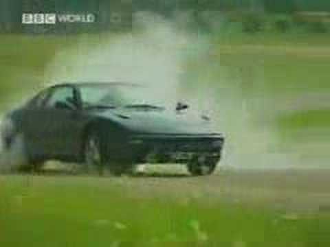 explosion du moteur de ferrari - YouTube