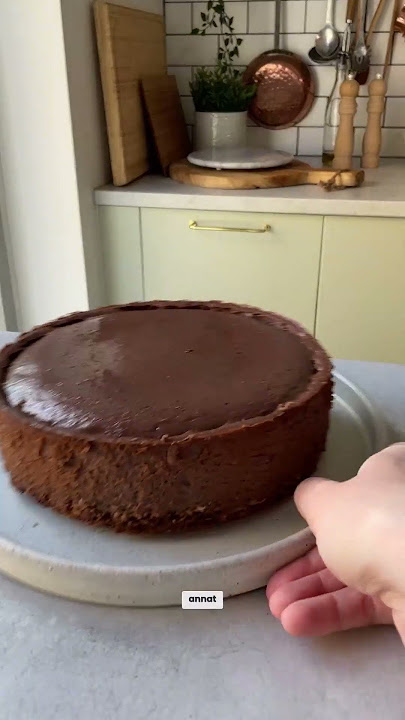 Choklad- och banancheesecake ✨ Recept hittar du länkad i min profil eller på ninacederholm.se