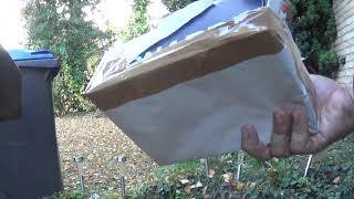Download Lagu UNBOXING : Kunugia undans (Lasiocampidae) MP3 Download Lagu UNBOXING : Kunugia undans (Lasiocampidae) MP3