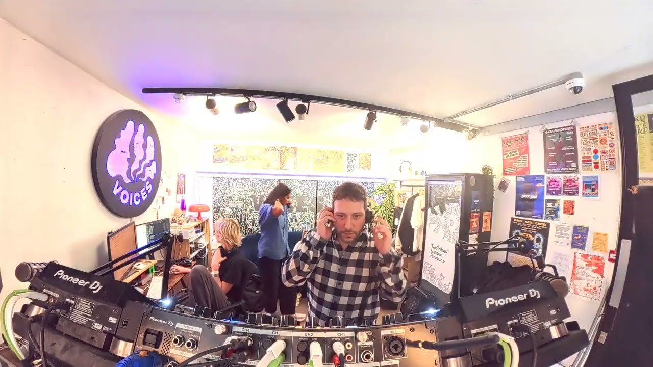Azad Attar 29.09.26 STROBE SOUNDSYSTEM x Voices Radio