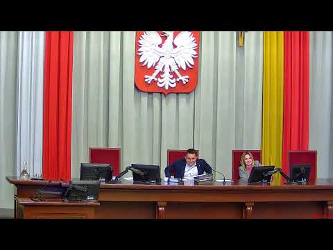 Wideo: Dlaczego posiadanie psów w biurze to sytuacja korzystna dla wszystkich