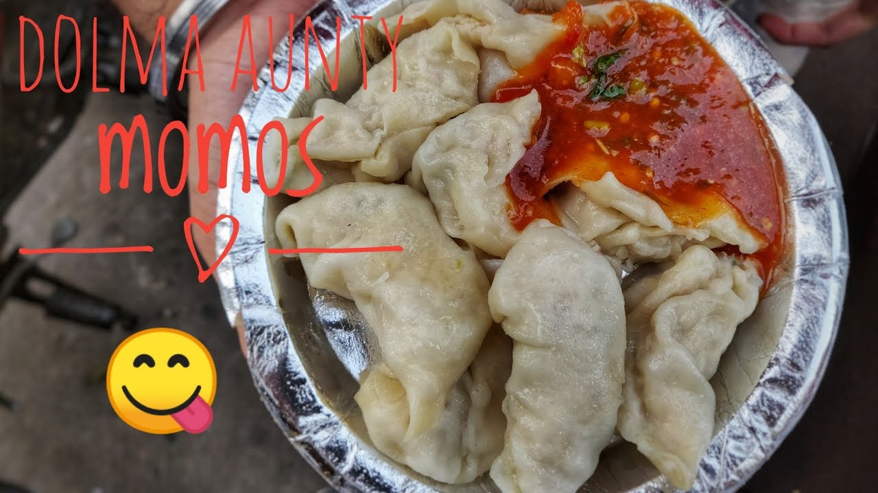 dolma aunty momos|delhi street food Indian street food - YouTube