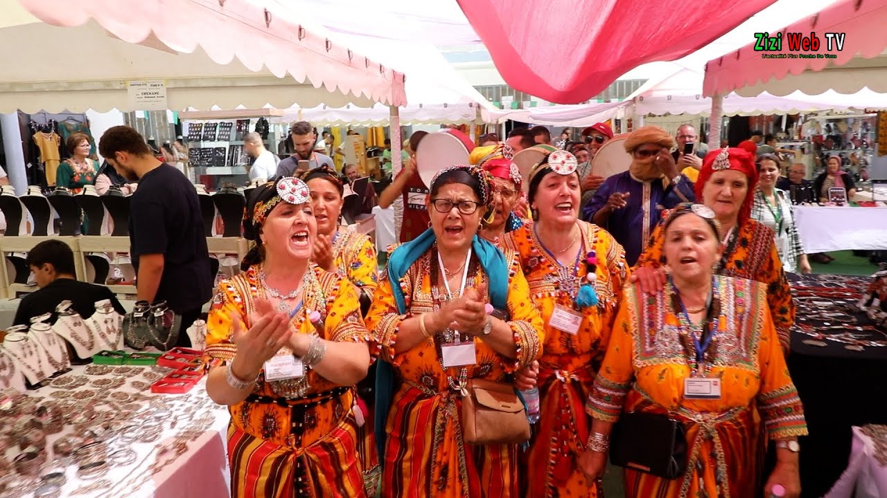 Magnifique Ambiance Avec Les Braves Femmes De Tizi-Ouzou à La Fête Du Bijou D’Ath Yenni …