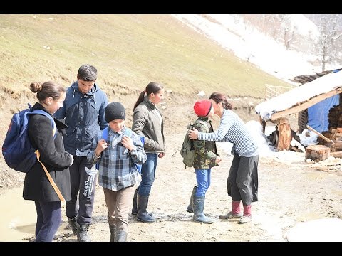 თათია ლიქოკელი – სახლიდან სკოლამდე და პირიქით 18 კილომეტრს ფეხით გავდივართ