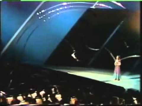 Eurovision 1975 Turkey (Semiha Yankı - Seninle Bir Dakika)