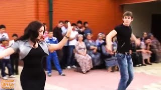 Красивые Лезгинки На Чеченской Свадьбе Красивые Лезгинки На Чеченской Свадьбе